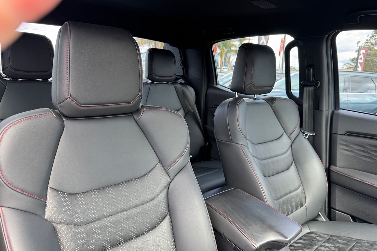 2024 Isuzu D-MAX X-TERRAIN 4X4