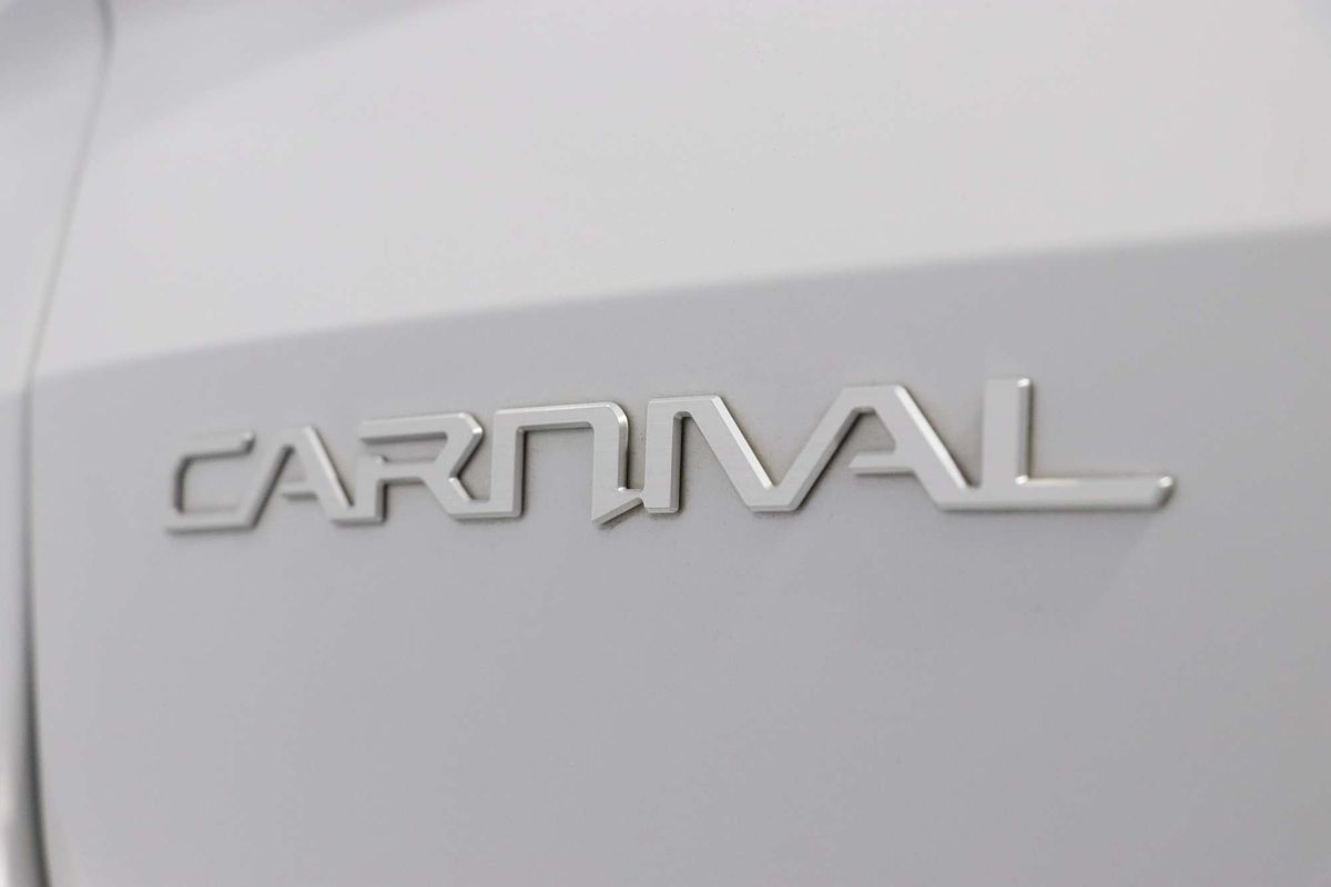 2023 Kia Carnival S KA4