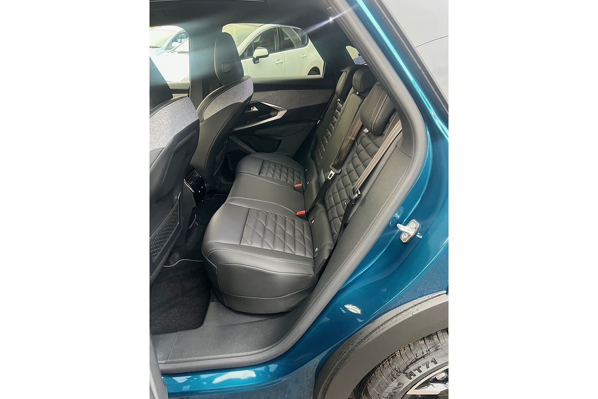 2025 Peugeot 3008 GT Premium e-DCS Hybrid P64 MY25