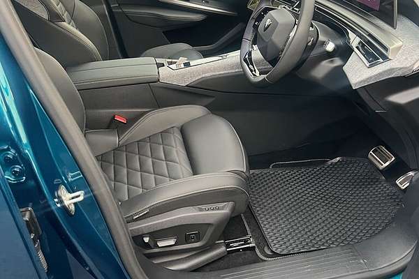 2024 Peugeot 3008 GT Premium e-DCS Hybrid P64 MY25