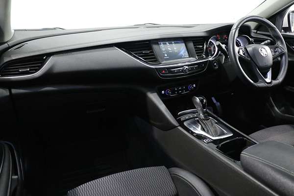 2018 Holden Commodore RS ZB