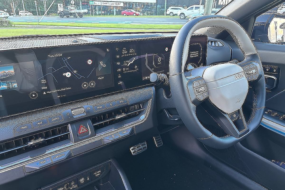 2025 Kia K4 GT-Line CL4m