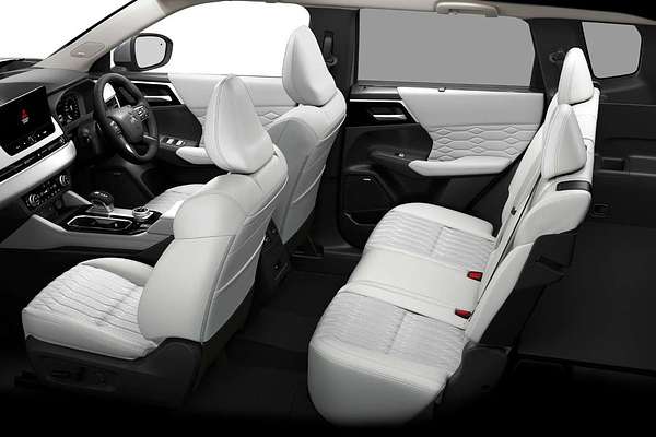 2025 Mitsubishi Outlander Exceed ZM