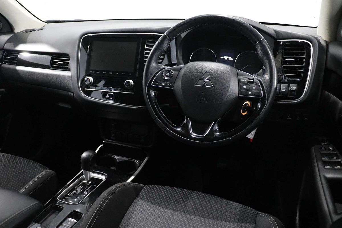 2021 Mitsubishi Outlander ES ZL