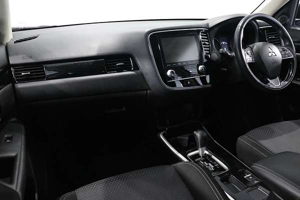 2021 Mitsubishi Outlander ES ZL
