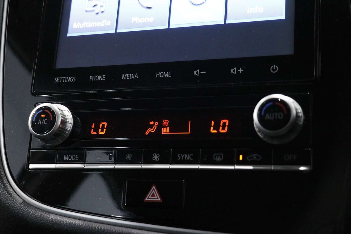 2021 Mitsubishi Outlander ES ZL