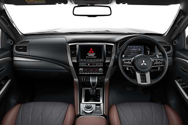 2025 Mitsubishi Pajero Sport GSR QG