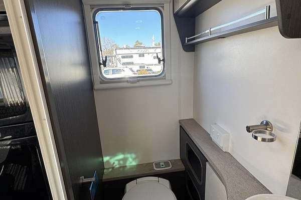 2021 Jayco Journey 16.51-3.Jy-My21