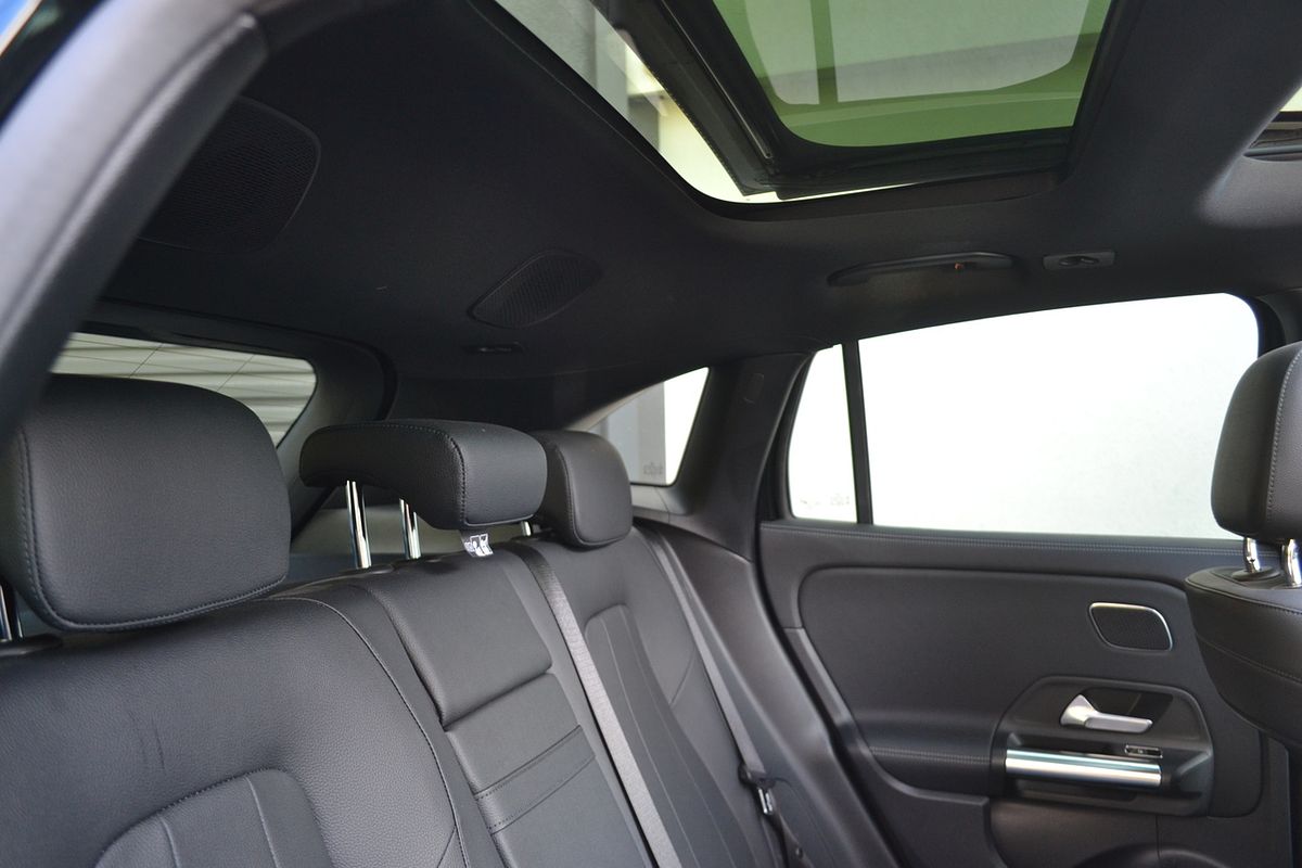 2021 Mercedes-Benz EQA EQA250 H243