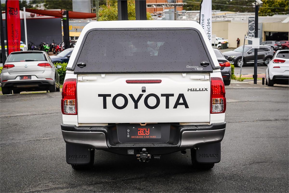 2021 Toyota Hilux SR GUN126R 4X4