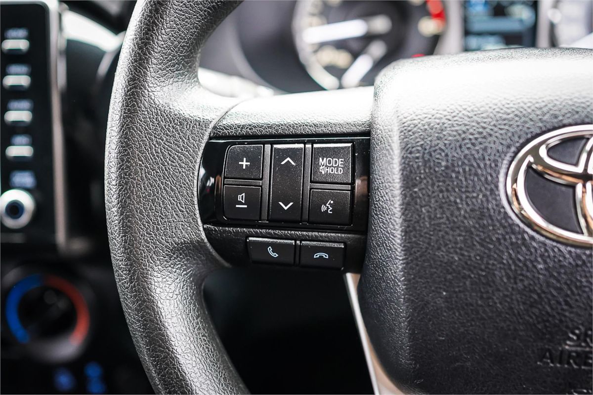2021 Toyota Hilux SR GUN126R 4X4