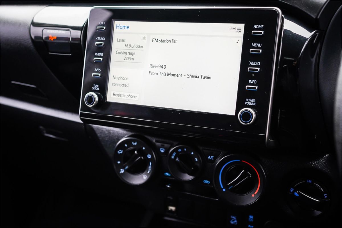 2021 Toyota Hilux SR GUN126R 4X4
