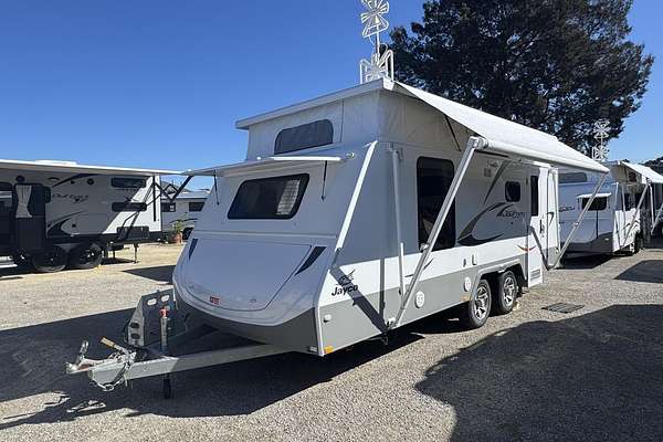2018 Jayco Journey Deluxe 17.55-8.18Jd