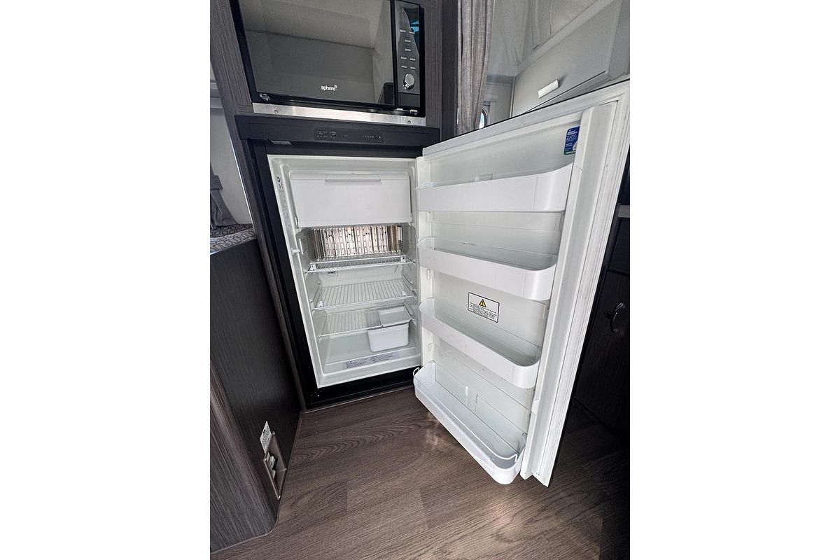 2018 Jayco Journey Deluxe 17.55-8.18Jd