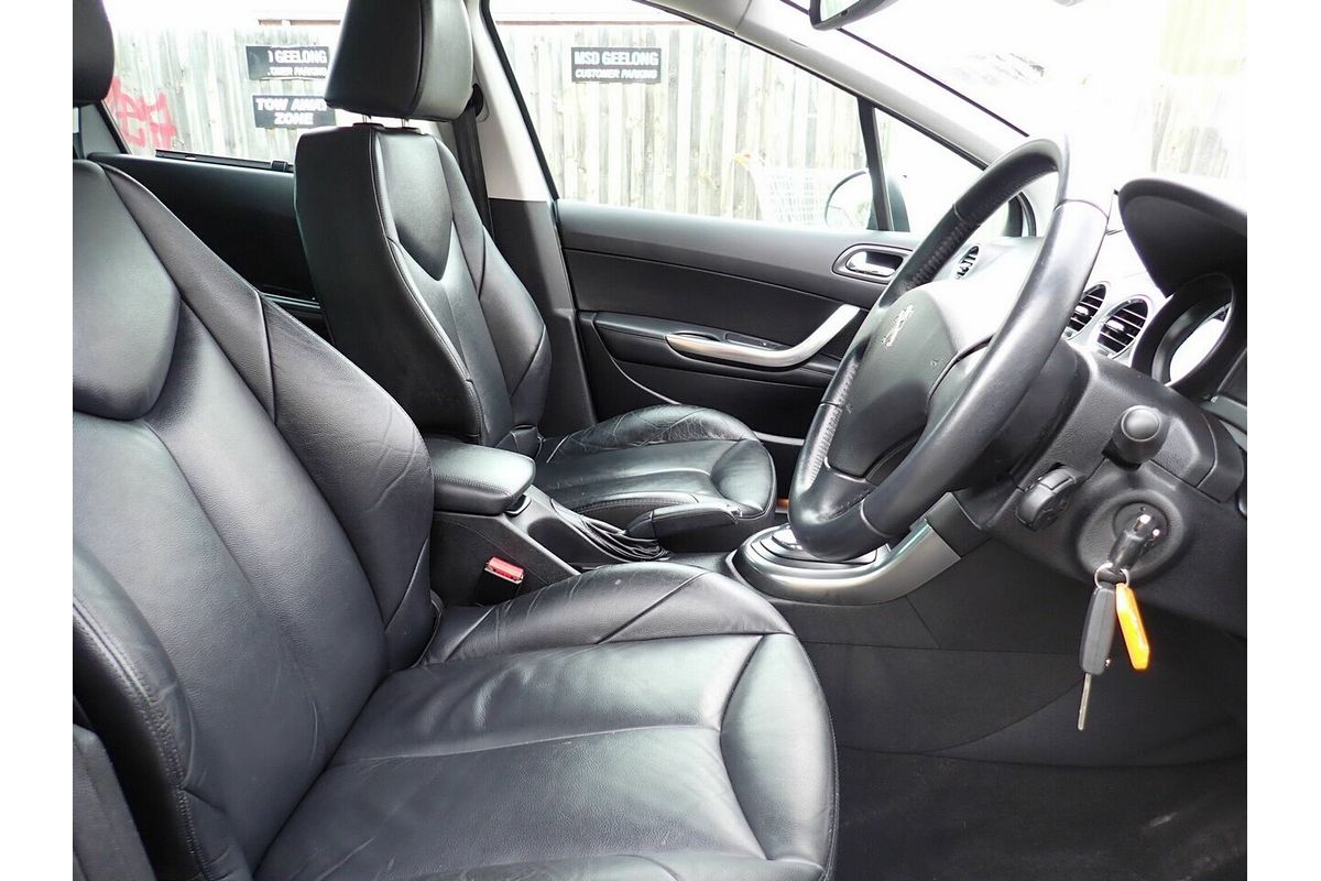 2013 Peugeot 308 Active Touring HDi