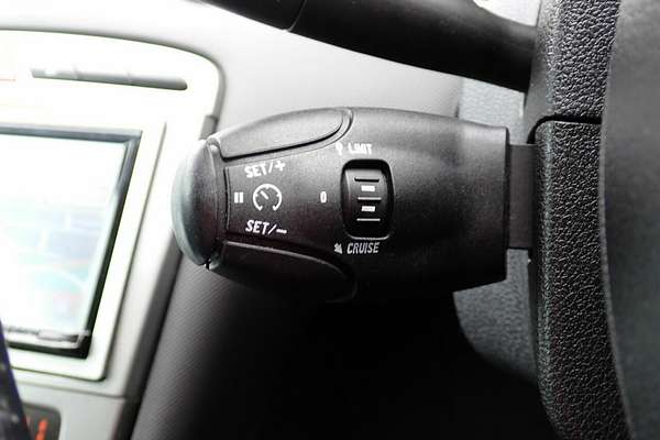 2013 Peugeot 308 Active Touring HDi