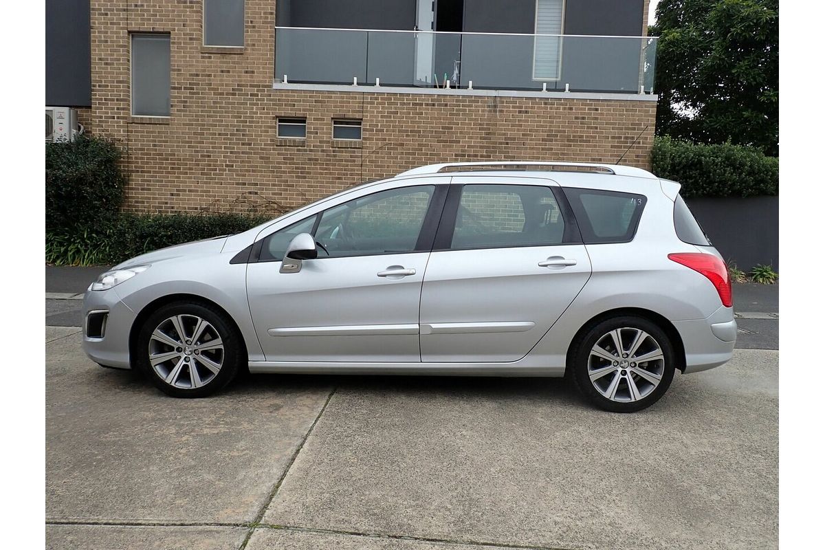 2013 Peugeot 308 Active Touring HDi