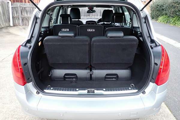 2013 Peugeot 308 Active Touring HDi