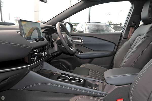 2024 Nissan QASHQAI TI e-POWER J12