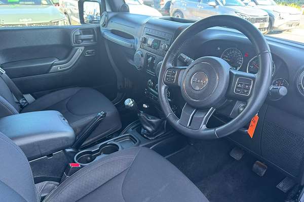 2014 Jeep Wrangler Unlimited Sport JK