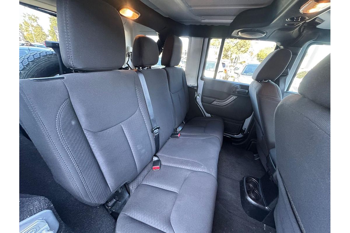2014 Jeep Wrangler Unlimited Sport JK