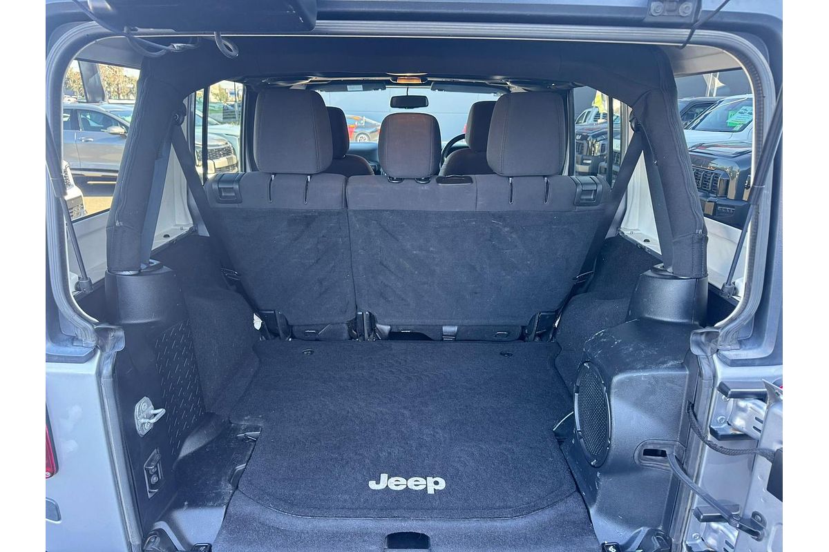 2014 Jeep Wrangler Unlimited Sport JK