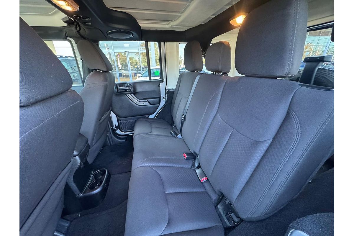 2014 Jeep Wrangler Unlimited Sport JK