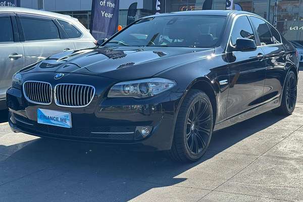 2012 BMW 5 Series 520i F10