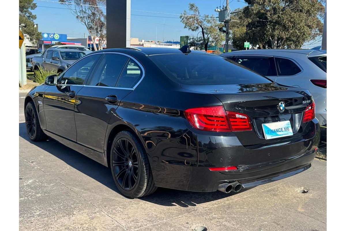 2012 BMW 5 Series 520i F10