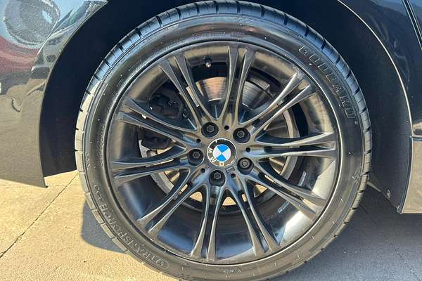 2012 BMW 5 Series 520i F10