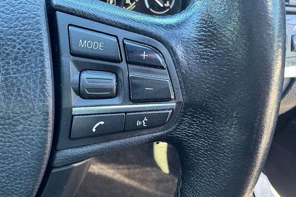 2012 BMW 5 Series 520i F10