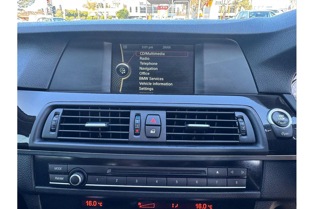 2012 BMW 5 Series 520i F10