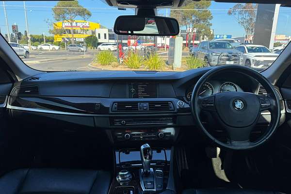 2012 BMW 5 Series 520i F10