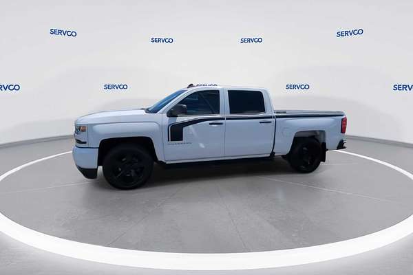 2018 Chevrolet Silverado Custom