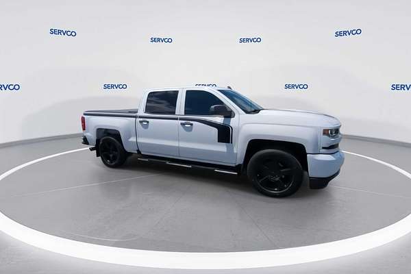 2018 Chevrolet Silverado Custom