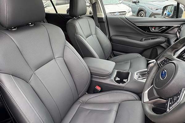2024 Subaru Outback AWD Touring 6GEN