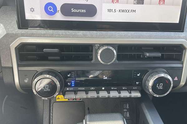 2024 Toyota Tacoma Trailhunter Hybrid