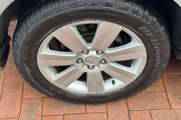 2010 Holden Captiva 7 LX CG