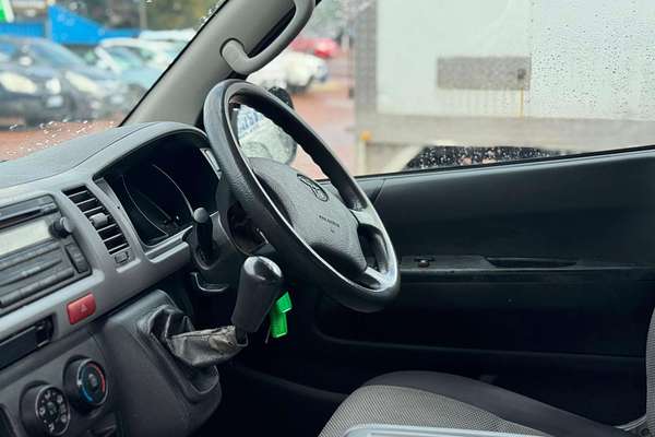 2006 Toyota Hiace  KDH200R LWB