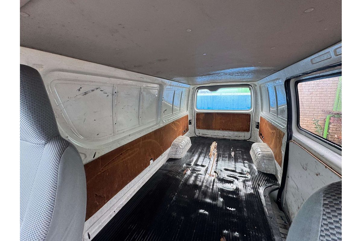 2006 Toyota Hiace  KDH200R LWB