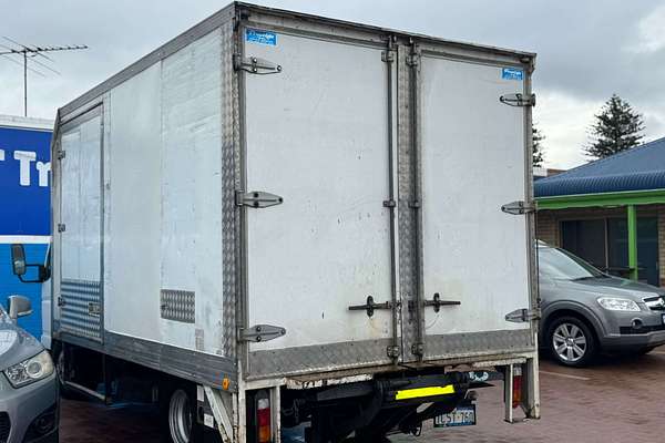 2006 Mitsubishi Canter FE84P 3.5  4x2