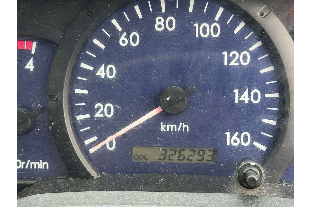 2006 Mitsubishi Canter FE84P 3.5  4x2
