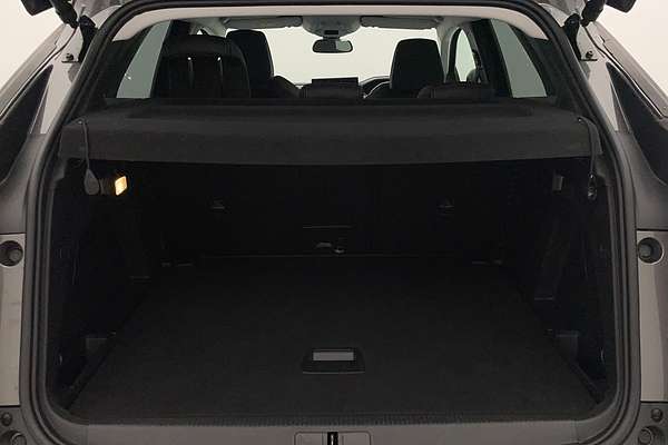 2022 Peugeot 3008 Allure P84