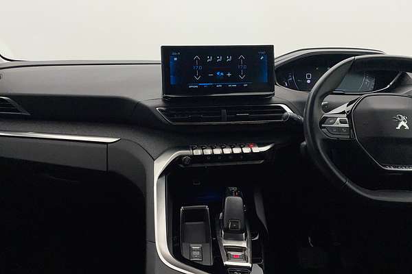 2022 Peugeot 3008 Allure P84
