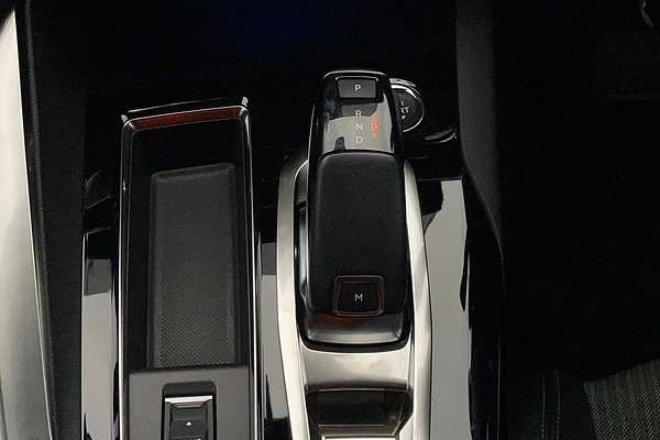 2022 Peugeot 3008 Allure P84