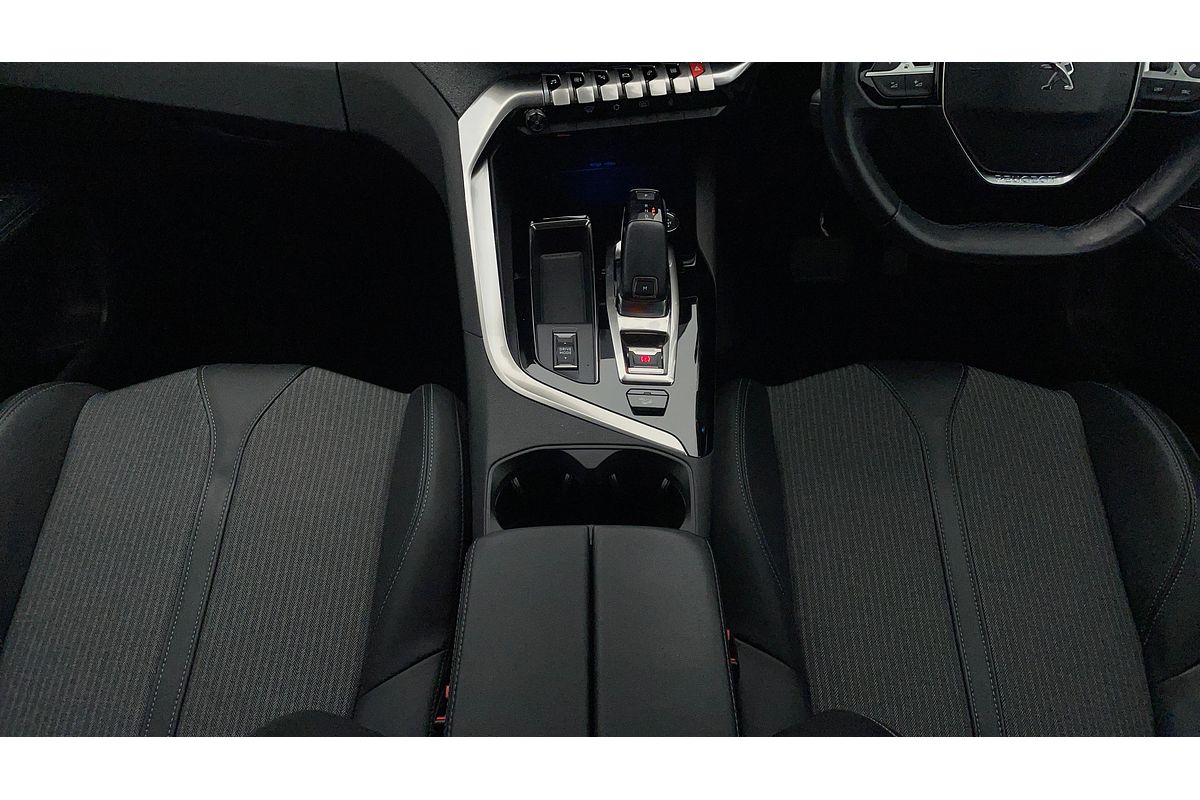 2022 Peugeot 3008 Allure P84