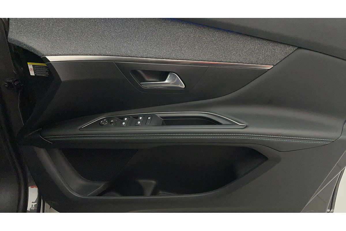 2022 Peugeot 3008 Allure P84