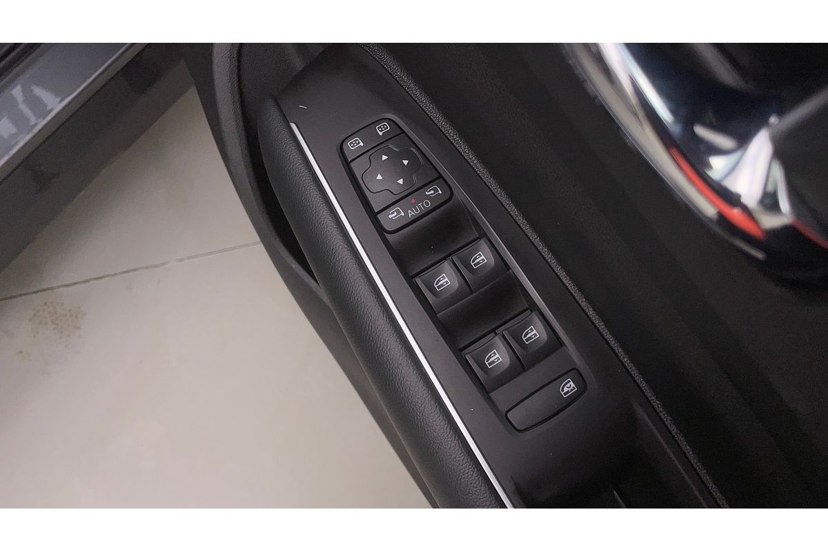 2023 Renault Koleos Life HZG