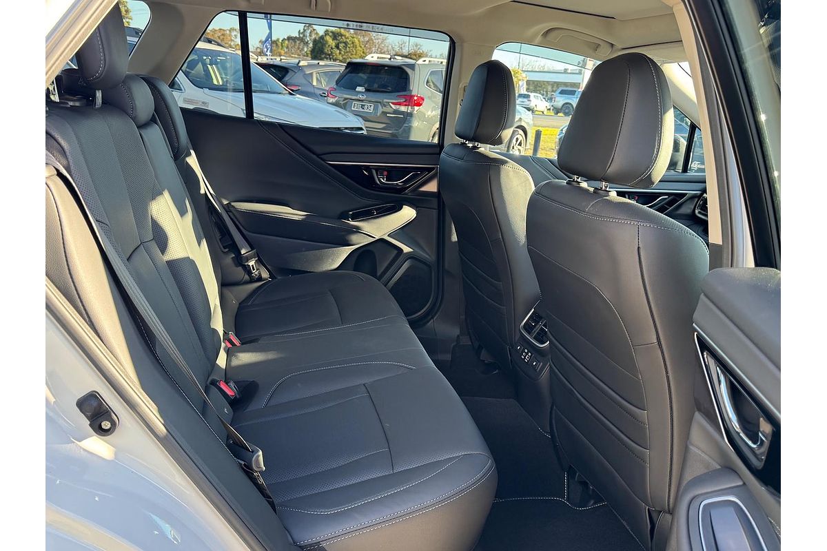 2024 Subaru Outback AWD Touring XT 6GEN