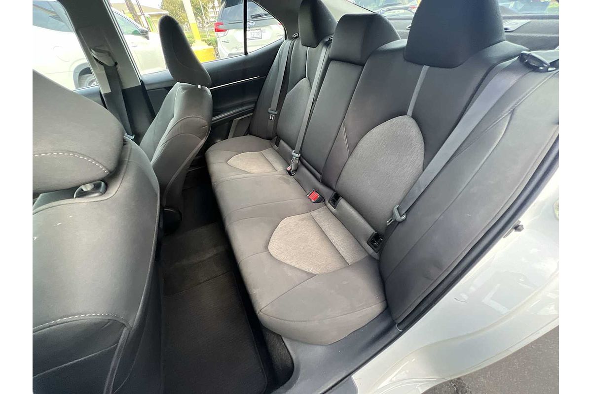 2022 Toyota Camry LE